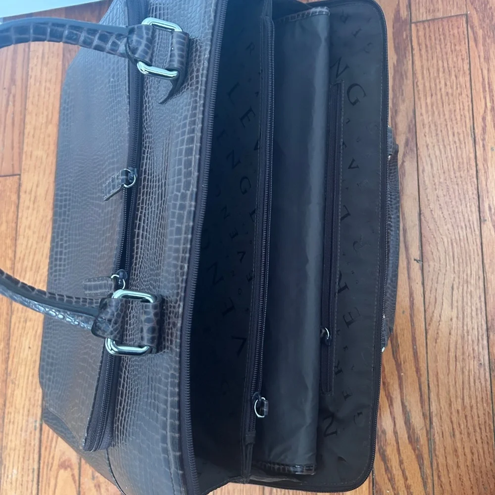 Levenger filing bag